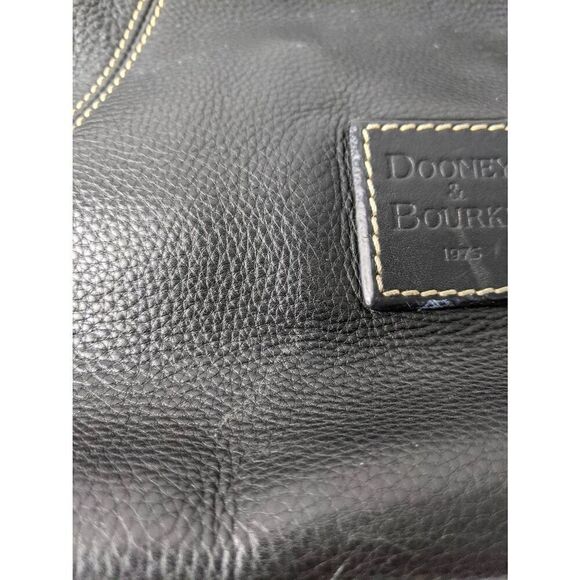 Dooney & Bourke Purse Hobo Black Leather Hobo Bag Soft Supple Heritage Preppy 90 - Picture 9 of 16